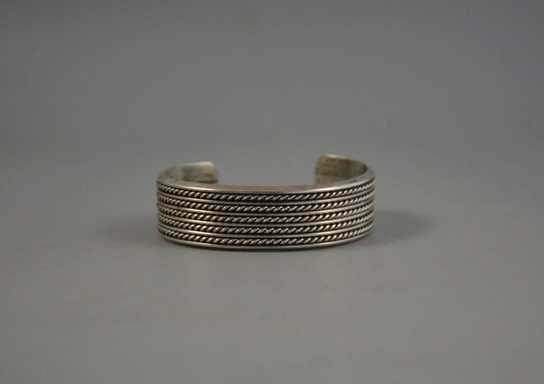 OLD PAWN NAVAJO INDIAN STERLING SILVER CUFF BRACELET 3/4" WIDE - 6 3/8" (1 of 1)