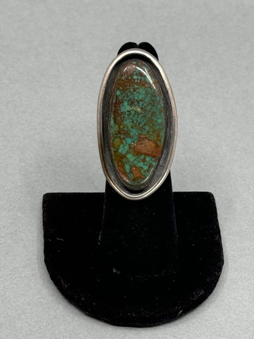OLD PAWN STERLING SILVER RING WITH LARGE GEM QUALITY TURQUOISE. SIGNED. SZ 7 1/4 (1 of 1)