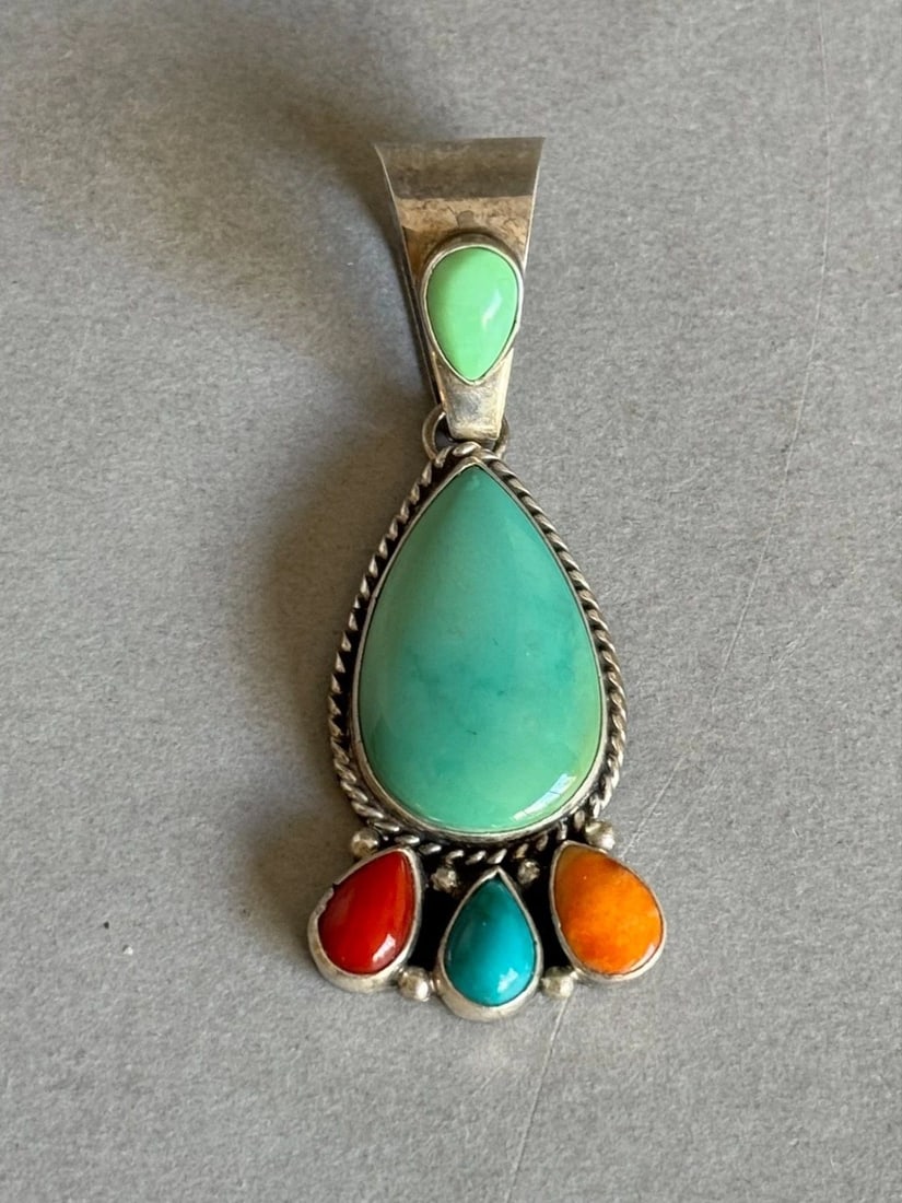 VINTAGE NAVAJO DANIEL MIKE STERLING SILVER TURQUOISE CORAL SPINY OYSTER PENDANT: VINTAGE NAVAJO DANIEL MIKE STERLING SILVER TURQUOISE CORAL SPINY OYSTER PENDANT Vintage Navajo Daniel Mike Sterling Silver with Turquoise, Coral and Spiny Oyster Pendant .. 2 3/8" Tall