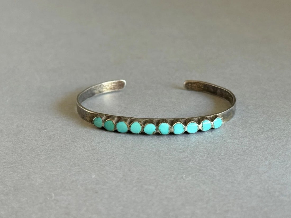 OLD PAWN NAVAJO STERLING SILVER AND TURQUOISE BRACELET. 6 1/4" AROUND: OLD PAWN NAVAJO STERLING SILVER AND TURQUOISE BRACELET. 6 1/4" AROUND Old Pawn Zuni Sterling Silver and Turquoise Bracelet 5 1/8" Inside Around with 1 1/8 " Opening