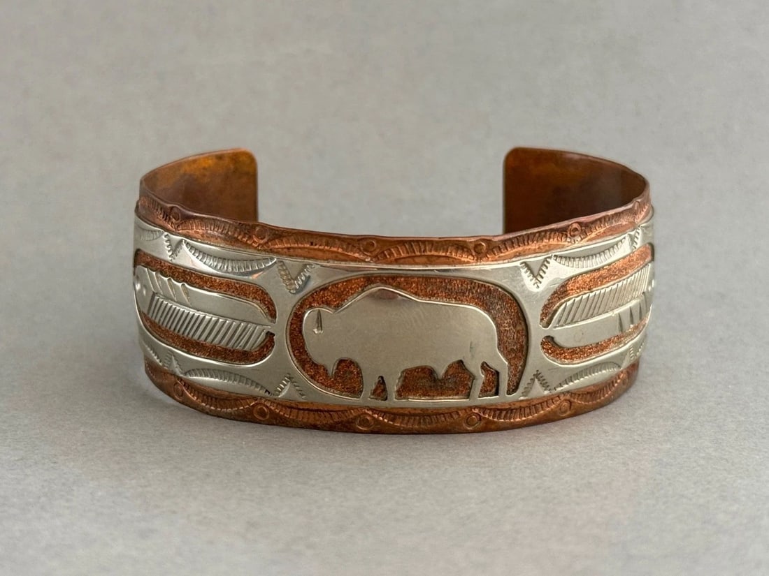 VINTAGE UNUSED NAVAJO COPPER AND NICKEL ..BUFFALO ..FEATHER BRACELET SIGNED FK (1 of 2)
