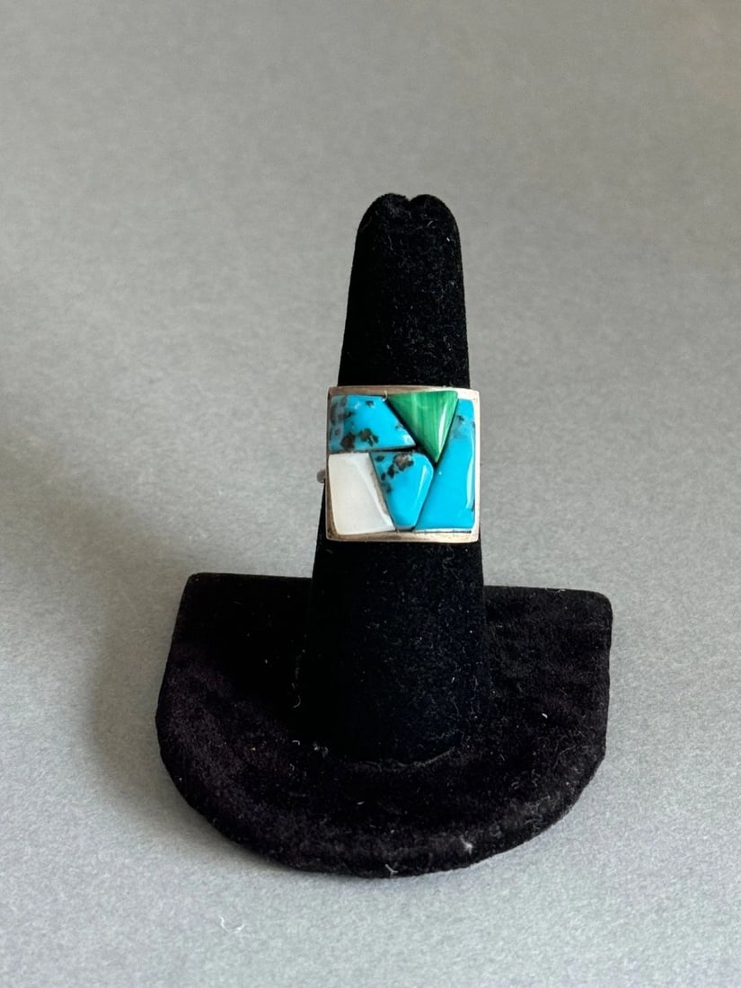 VINTAGE HOPI STERLING SILVER TURQUOISE, MALACHITE, SHELL RING. SIZE 7 (1 of 2)