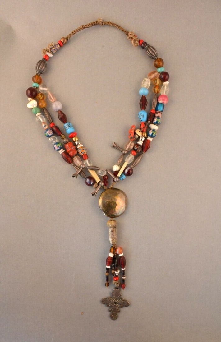 OLD TREASURE NECKLACE - 3 STRAND STONE GLASS ENAMEL SHELL SILVER BEADS & CROSS (1 of 1)