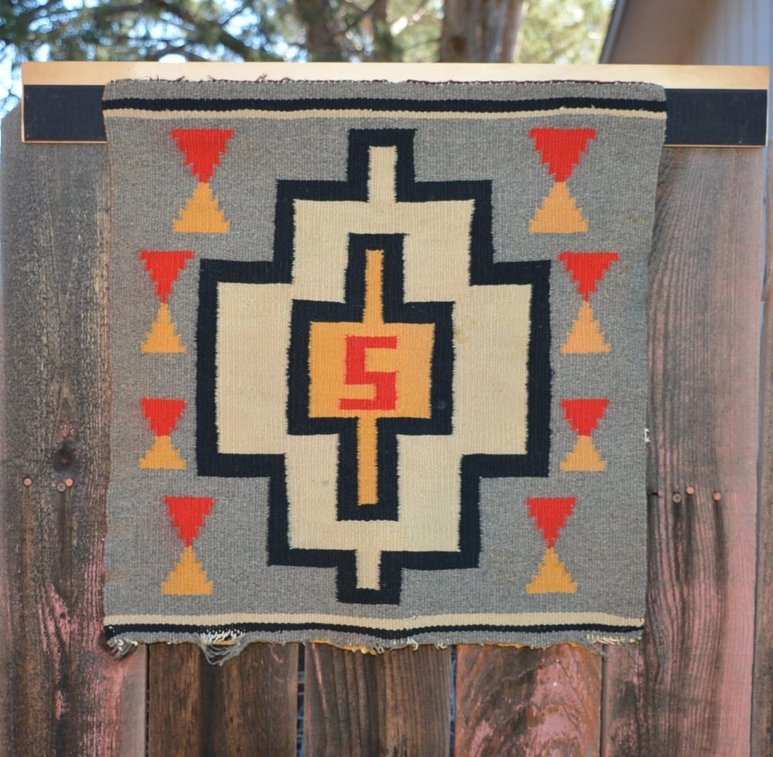 UNIQUE OLD NAVAJO SAMPLER RUG - FINELY WOVEN GERMANTOWN WOOLS - 20" X 19" (1 of 1)
