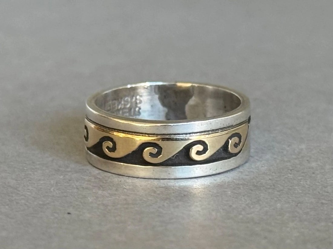 UNUSED NAVAJO STERLING SILVER W SOLID 14K GOLD OVERLAY S SKEELS RING SIZE 5 (1 of 2)