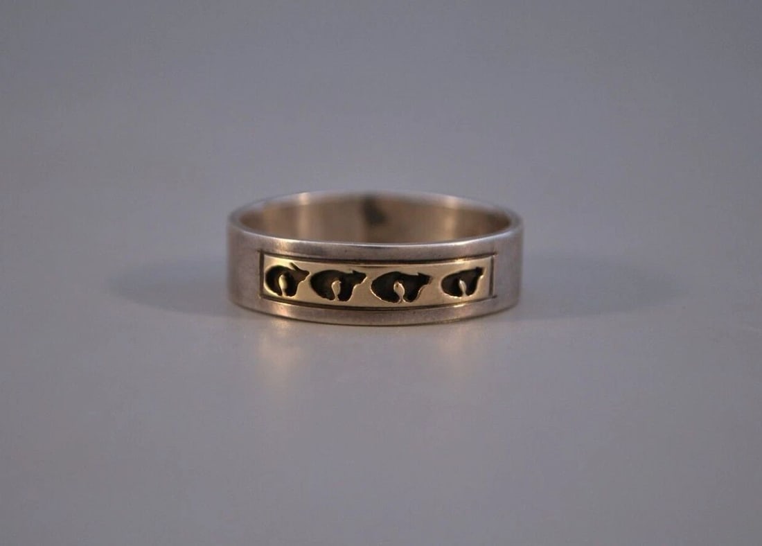 NAVAHO 14KT GOLD AND STERLING SILVER RING S. SKEETS SIZE 12 1/2 BEARS (1 of 2)