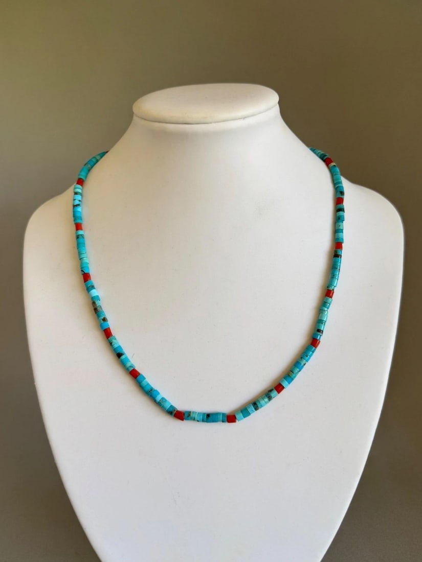OLD PAWN NAVAJO. TURQUOISE AND CORAL NECKLACE 17" LONG: OLD PAWN NAVAJO. TURQUOISE AND CORAL NECKLACE 17" LONG Old Pawn Navajo. Turquoise and Coral Chocker Necklace is 17" Long ..Beads are 1/8" Wide ..