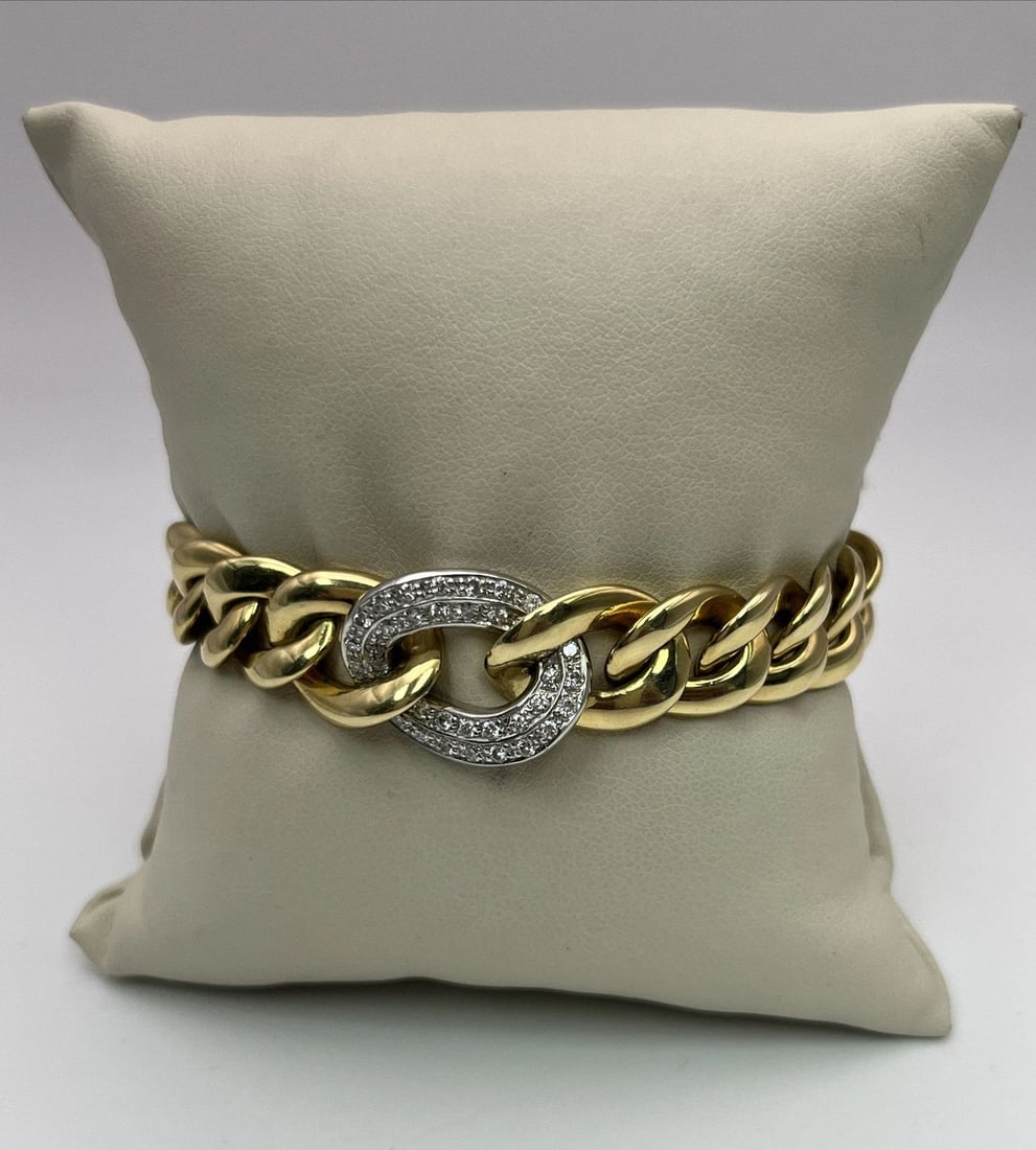 18K YELLOW GOLD AND DIAMOND LARGE LINK BRACELET (1 of 2)