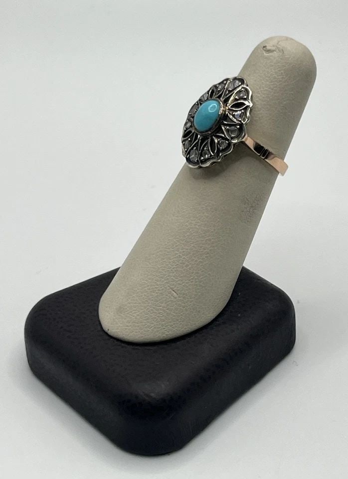 14K ROSE GOLD ANTIQUE RING WITH SILVER TOP, DIAMONDS & TURQUOISE SIZE 6: 14K ROSE GOLD ANTIQUE RING WITH SILVER TOP, DIAMONDS & TURQUOISE SIZE 6 14K ROSE GOLD ANTIQUE RING WITH SILVER TOP, DIAMONDS & TURQUOISE SIZE 6 This antique ring is a unique piece of fine jewelry craf
