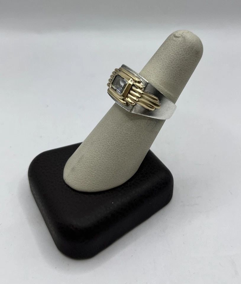 1987S FRANKLIN MINT BY ALFRED DURANTE ART DECO STERLING & 14K GOLD CUFF RING: 1987S FRANKLIN MINT BY ALFRED DURANTE ART DECO STERLING & 14K GOLD CUFF RING 1987S FRANKLIN MINT BY ALFRED DURANTE ART DECO STERLING & 14K GOLD CUFF RING Gorgeous Vintage 1987s Franklin Mint By Alfred
