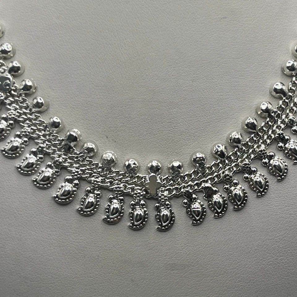 18" (CAN BE ADJUSTED SHORTER) STERLING SILVER BEAD NECKLACE MADE IN INDIA: 18" (CAN BE ADJUSTED SHORTER) STERLING SILVER BEAD NECKLACE MADE IN INDIA 18" (CAN BE ADJUSTED SHORTER) STERLING SILVER BEAD NECKLACE MADE IN INDIA This is an 18-inch sterling silver bead necklace fro