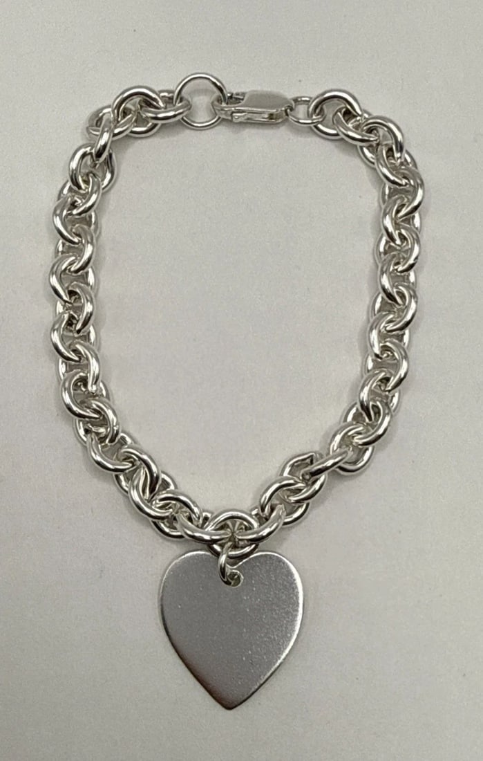 7" STERLING SILVER CIRCLE LINK BRACELET WITH HEART CHARM 20.7 GRAMS (1 of 1)