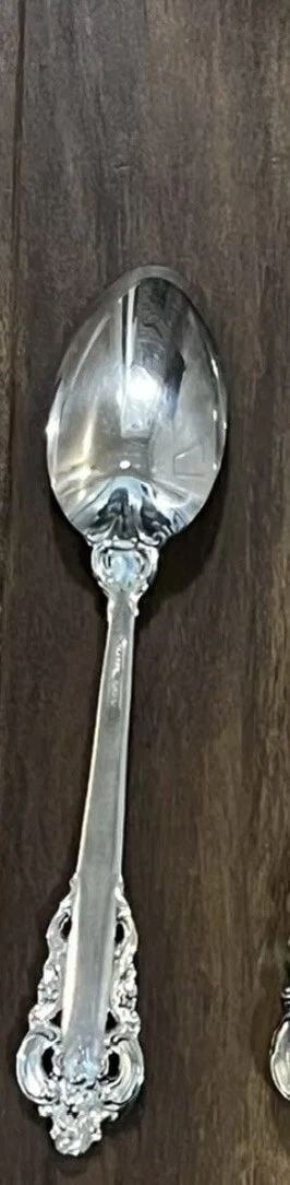 GRANDE BAROQUE STERLING SMALL SPOON BY WALLACE - 2 AVAILABLE: GRANDE BAROQUE STERLING SMALL SPOON BY WALLACE - 2 AVAILABLE GRANDE BAROQUE STERLING SMALL SPOON BY WALLACE - 2 AVAILABLE Add a touch of elegance to your dining experience with this stunning Grande Ba