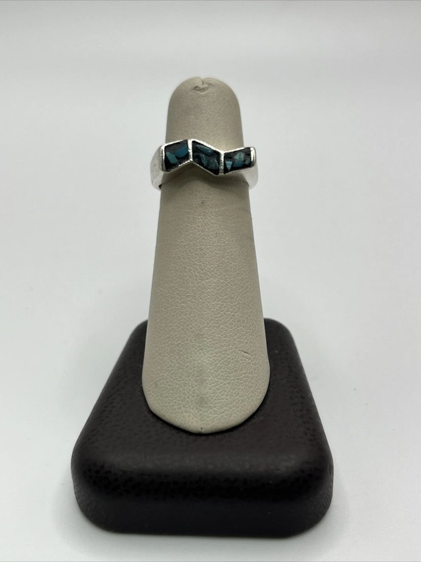 STERLING SILVER SIZE 5.5 RING WITH TURQUOISE INLAY (1 of 1)