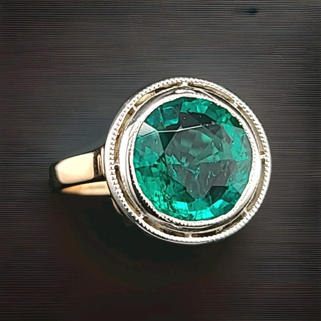 Vintage 1930s 14K White & Yellow Gold Natural Emerald Engagement Ring – 4.32 CT: VINTAGE 14K GOLD ENGAGEMENT RING 4.32CT. NATURAL GREEN EMERALD ROUND CUT 1930'S VINTAGE 14k white & yellow gold natural green emerald engagement ring circ 1930's GIA cert laboratory Center set natural