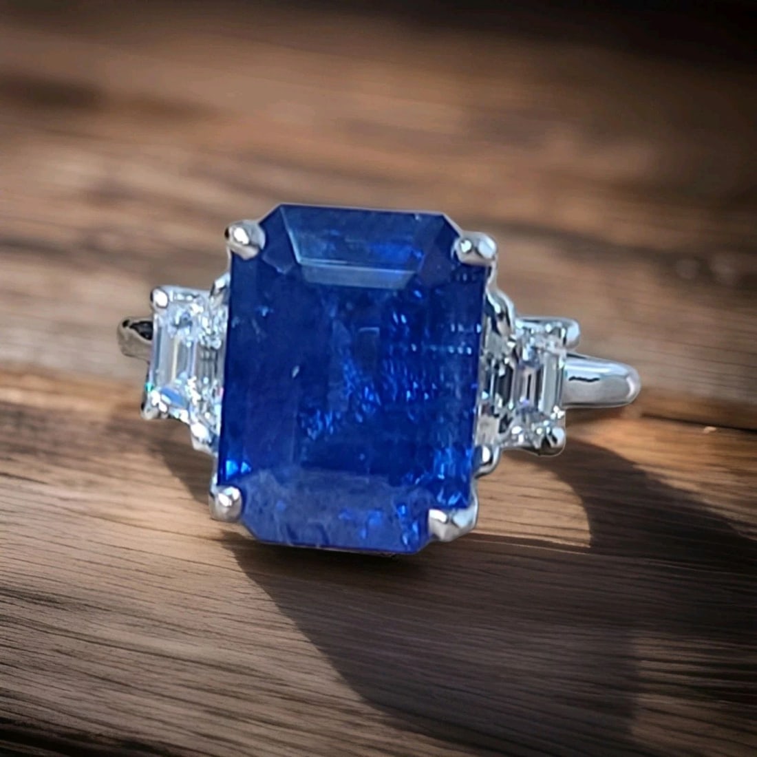 Vintage Platinum Engagement Ring 6.04CT Natural Blue Sapphire GIA cert (1 of 2)
