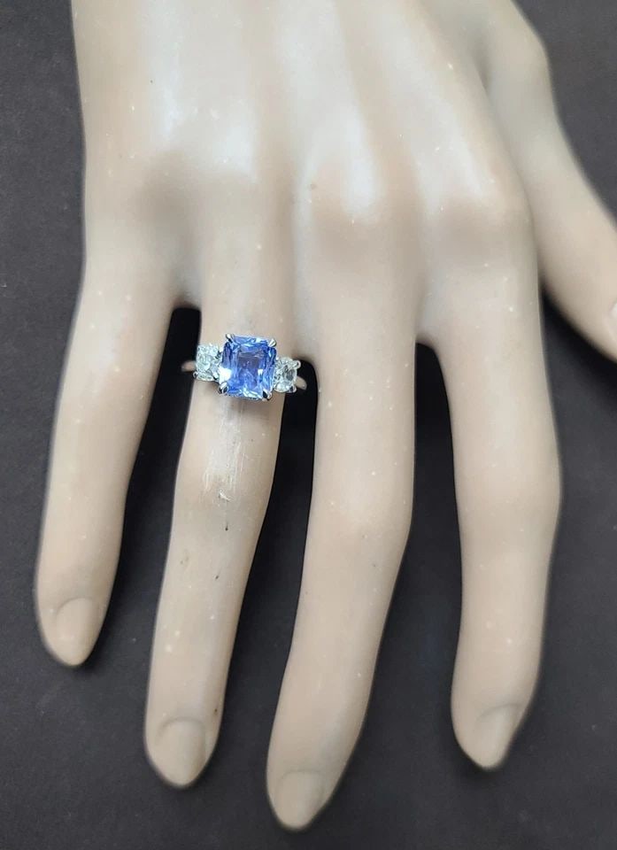 Vintage Platinum Engagement Ring 2.53CT.Natural Untreated Blue Sapphire Radiant (1 of 1)