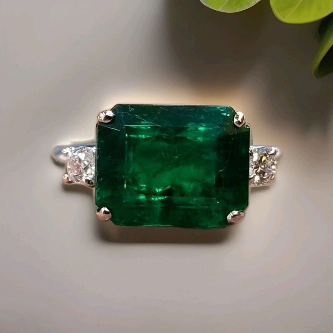Vintage 14k White Gold Engagement Ring 5.00CT. Natural Green Emerald GIA Cert.: VINTAGE 14K WHITE GOLD ENGAGEMENT RING 5.00CT. NATURAL GREEN EMERALD GIA CERT. Gorgeous vintage 14K white gold emerald ring featuring a magnificent natural emerald in an elegant emerald cut. The cente