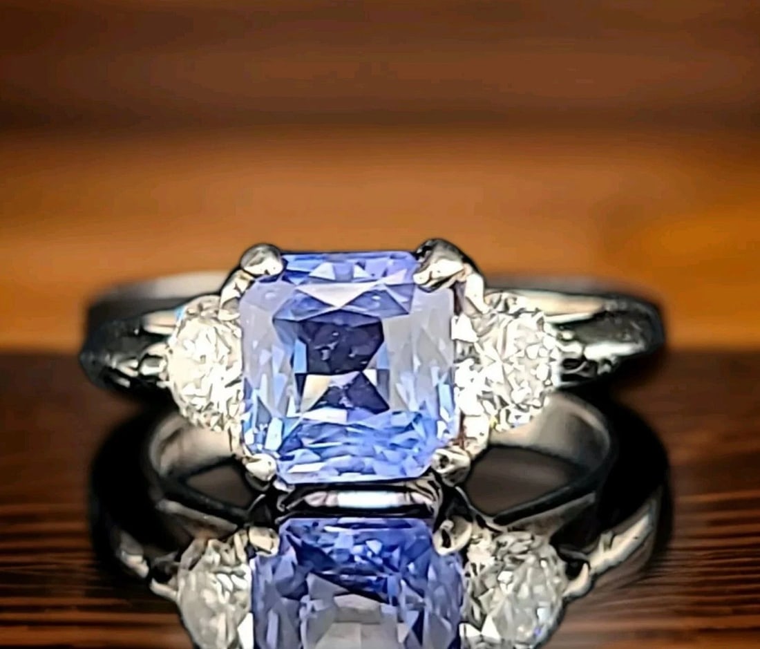 Vintage Platinum Engagement Ring 2.07CT. Natural Untreated Blue Sapphire Radiant (1 of 2)