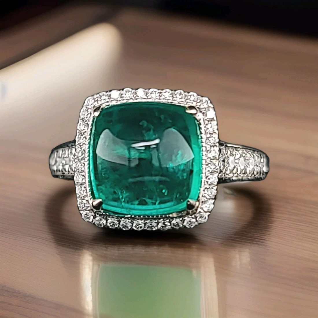 14K White Gold Engagement Ring 5.52ct. Gem Green Emerald Cabochon Shape: 14K WHITE GOLD ENGAGEMENT RING 5.52CT. GEM GREEN EMERALD CABOCHON SHAPE GORGEOUS 14K WHITE GOLD ring gem green lab grown emerald cushion cabochon shape emerald weight 5.52ct. size 9x9mm very nice rich