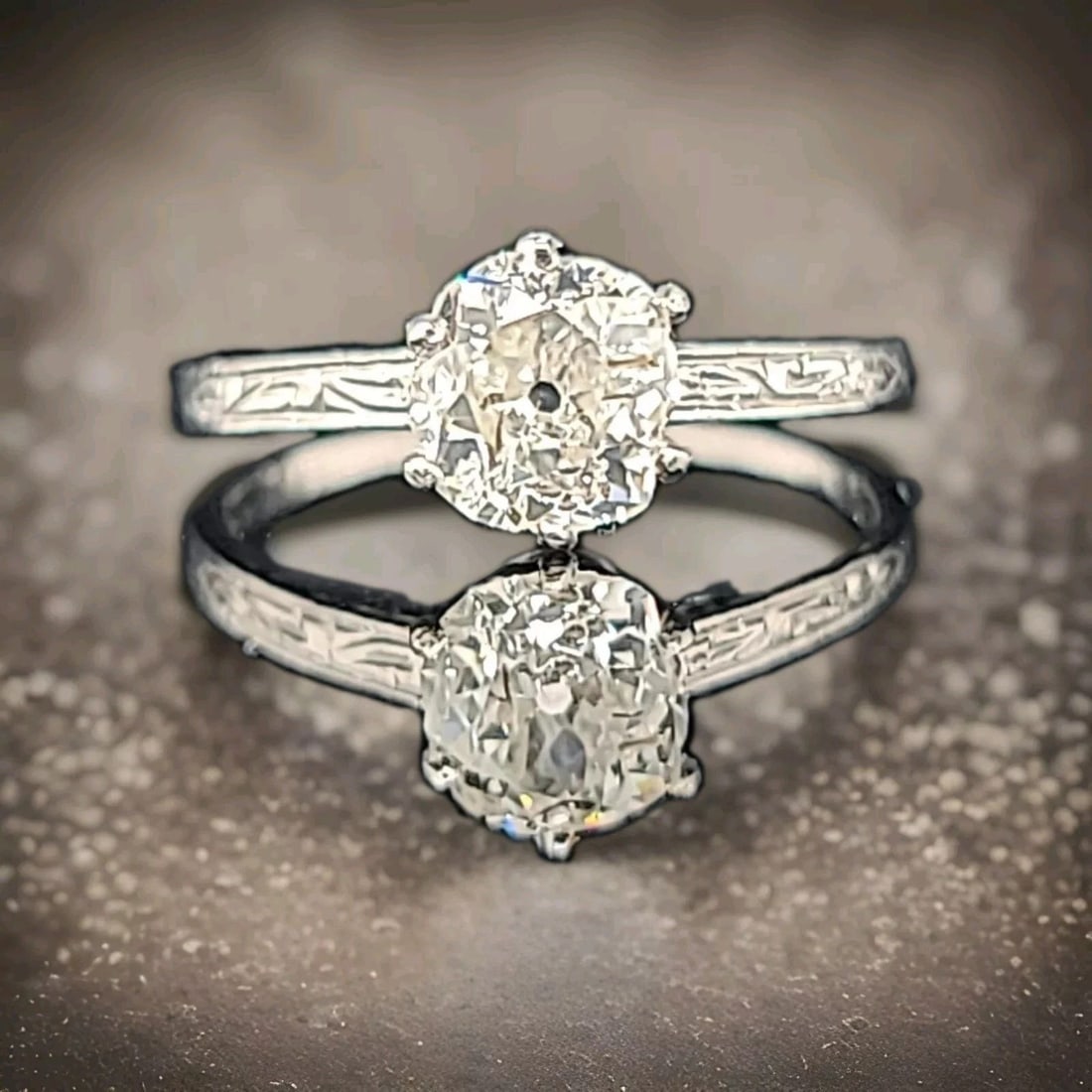 1.10ct Platinum Vintage Engagement Ring Old Mine Cut Diamond circ 1920's: 1.10CT PLATINUM VINTAGE ENGAGEMENT RING OLD MINE CUT DIAMOND CIRC 1920'S Vintage platinum natural old mine cut diamond engagement RING circ 1920's CENTER natural old mine cut diamond WEIGHT 1.10CT SIZ