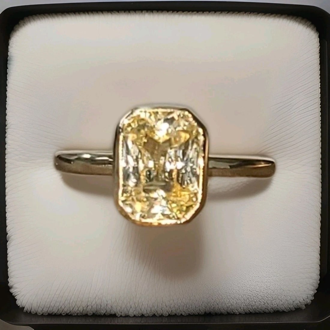 Vintage 14k Yellow Gold Engagement Ring 2.48CT.Natural Yellow Sapphire GIA Cert: VINTAGE 14K YELLOW GOLD ENGAGEMENT RING 2.48CT.NATURAL YELLOW SAPPHIRE GIA CERT This elegant vintage engagement ring features a 2.48ct natural, untreated emerald-cut yellow sapphire (8.7 × 6.3mm) wit