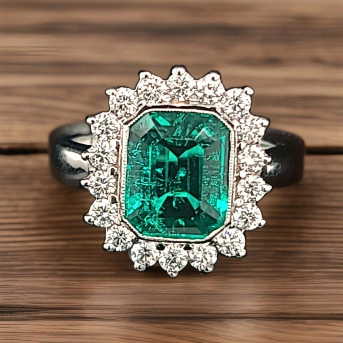 14k White Gold Engagement Ring 3.80CT. Lab-grown Green Emerald Rectangular: 14K WHITE GOLD ENGAGEMENT RING 3.80CT. GEM GREEN EMERALD RECTANGULAR SHAPE Gorgeous 14k white gold ring Gem Green emerald. Center set Gem lab grown green emerald in rectangular shape weight 2.85ct. si