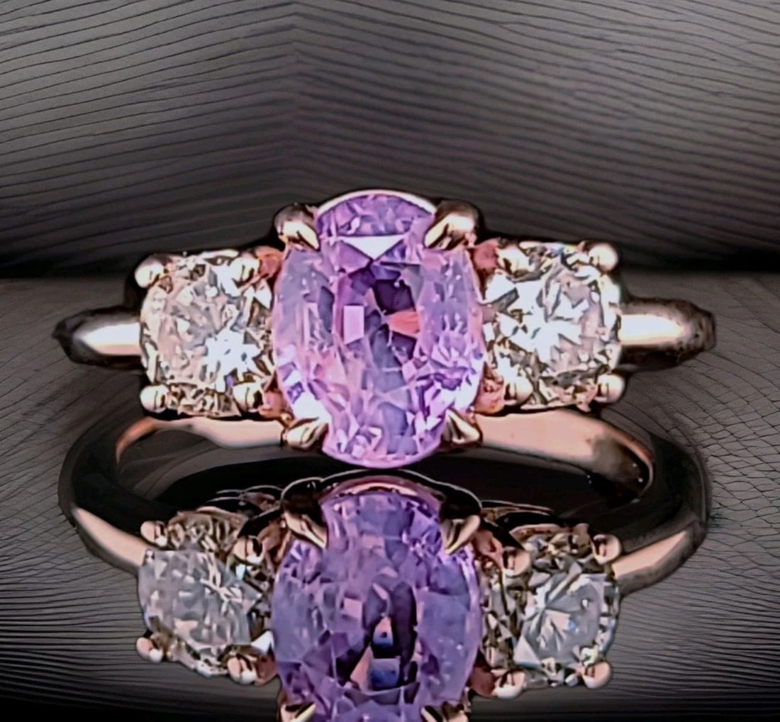 Vintage 14k Rose Gold Engagement Ring 2.02CT.Natural Pink Sapphire Oval Cut GIA: VINTAGE 14K ROSE GOLD ENGAGEMENT RING 2.02CT.NATURAL PINK SAPPHIRE OVAL CUT GIA This stunning vintage engagement ring features a natural 2.02ct oval-cut pink sapphire measuring 7.7 × 6mm. The sapphir