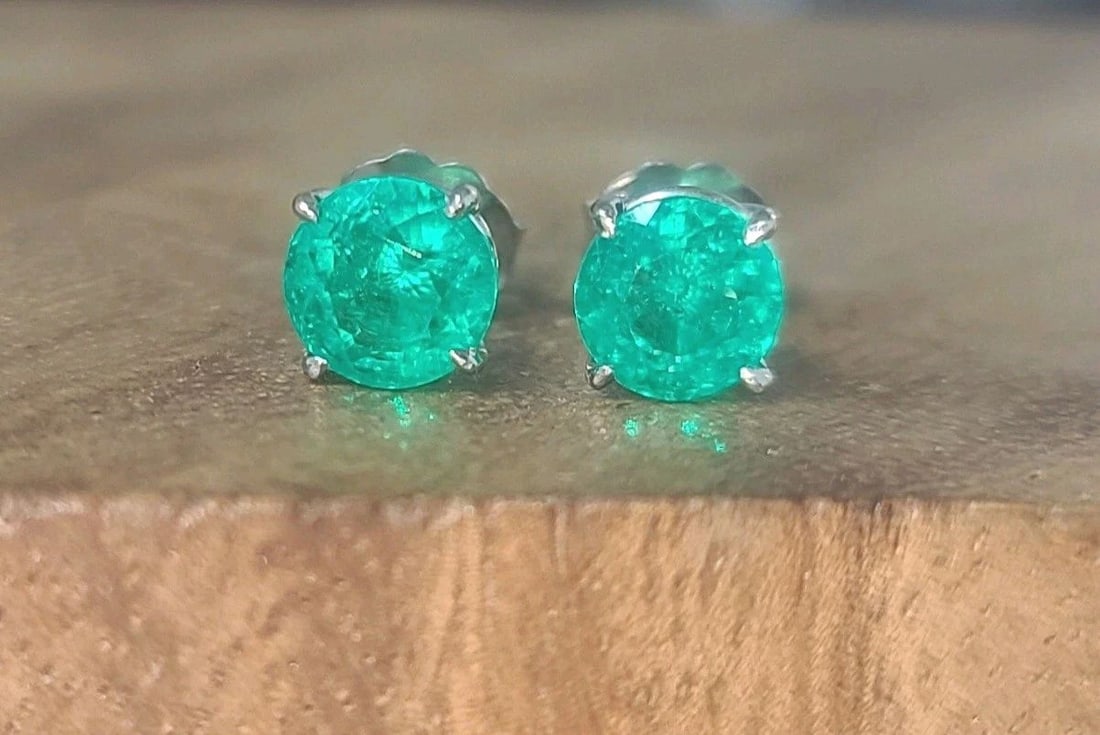 14K White Gold Studs Earrings 1.58ct. Natural Green Colombia Emerald Round Cut (1 of 1)