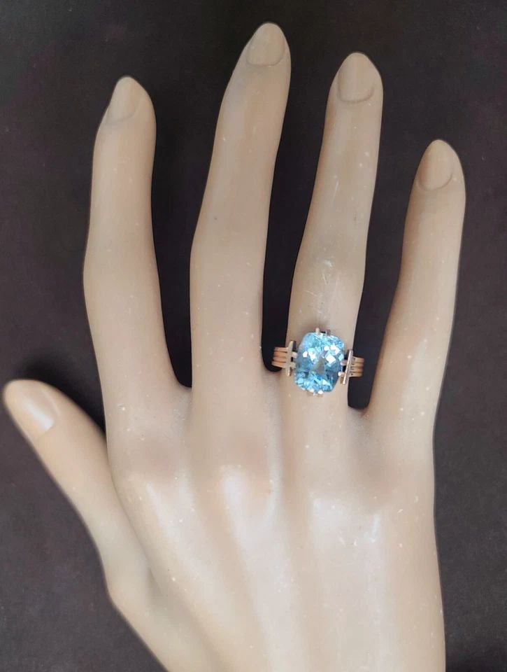 14k Vintage Rose Gold Ring 3.18CT. Natural Aquamarine Cushion Cut Circ 1920'S: 14K VINTAGE ROSE GOLD RING 3.18CT. NATURAL AQUAMARINE CUSHION CUT CIRC 1920'S VINTAGE 14K ROSE GOLD ENGAGEMENT AQUAMARINE RING CENTER NATURAL SKY BLUE AQUAMARINE IN CUSHION SHAPE CIRC 1920'S WEIGHT 3.
