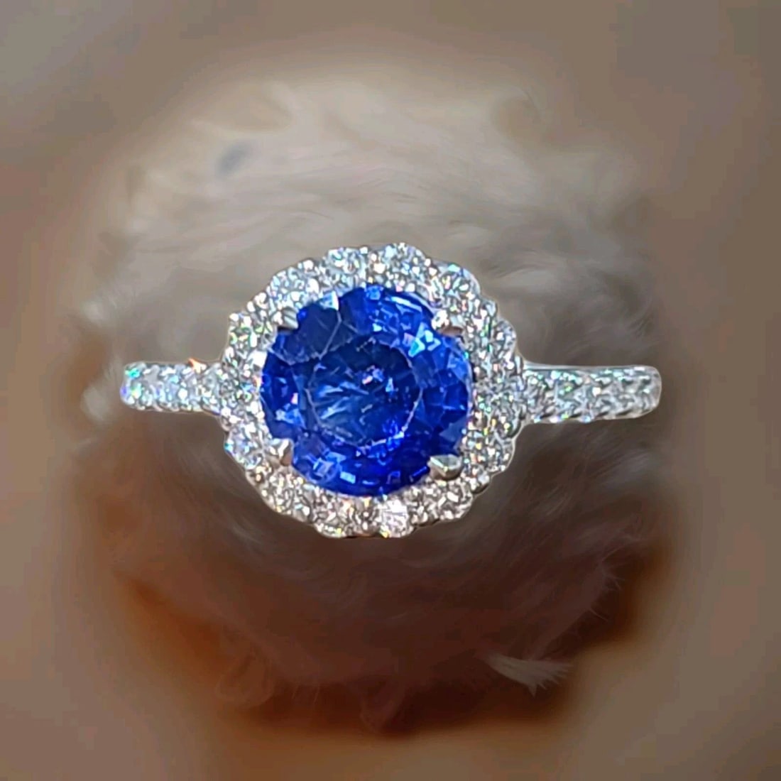 Platinum Engagement Ring 2.54CT. Lab Grown Blue Sapphire Round Shape: PLATINUM ENGAGEMENT RING 2.54CT. NATURAL BLUE SAPPHIRE ROUND SHAPE GORGEOUS Platinum engagement ring natural diffused treated blue sapphire ring Round center Sapphire weight 2.54ct. size 7.8MM round c