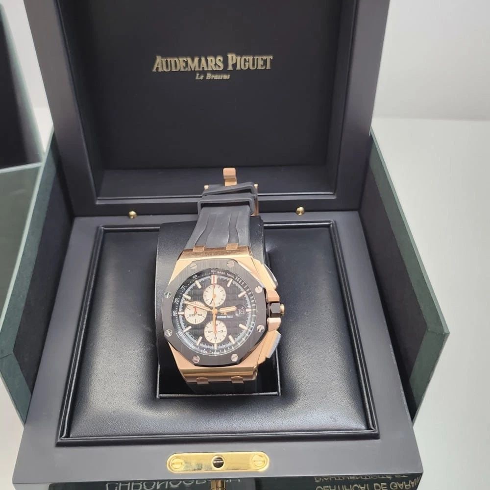 Full Set 2016 Audemars Piguet Royal Oak Off Shore Watch 26401RO.OO.A002CA.01 (1 of 2)