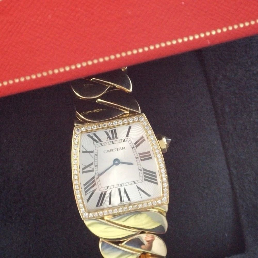 Full Set Cartier La Dona Ladies 28 mm 18K Yellow Gold Diamond Bezel Watch 2836: FULL SET CARTIER LA DONA LADIES 28 MM 18K YELLOW GOLD DIAMOND BEZEL WATCH 2836