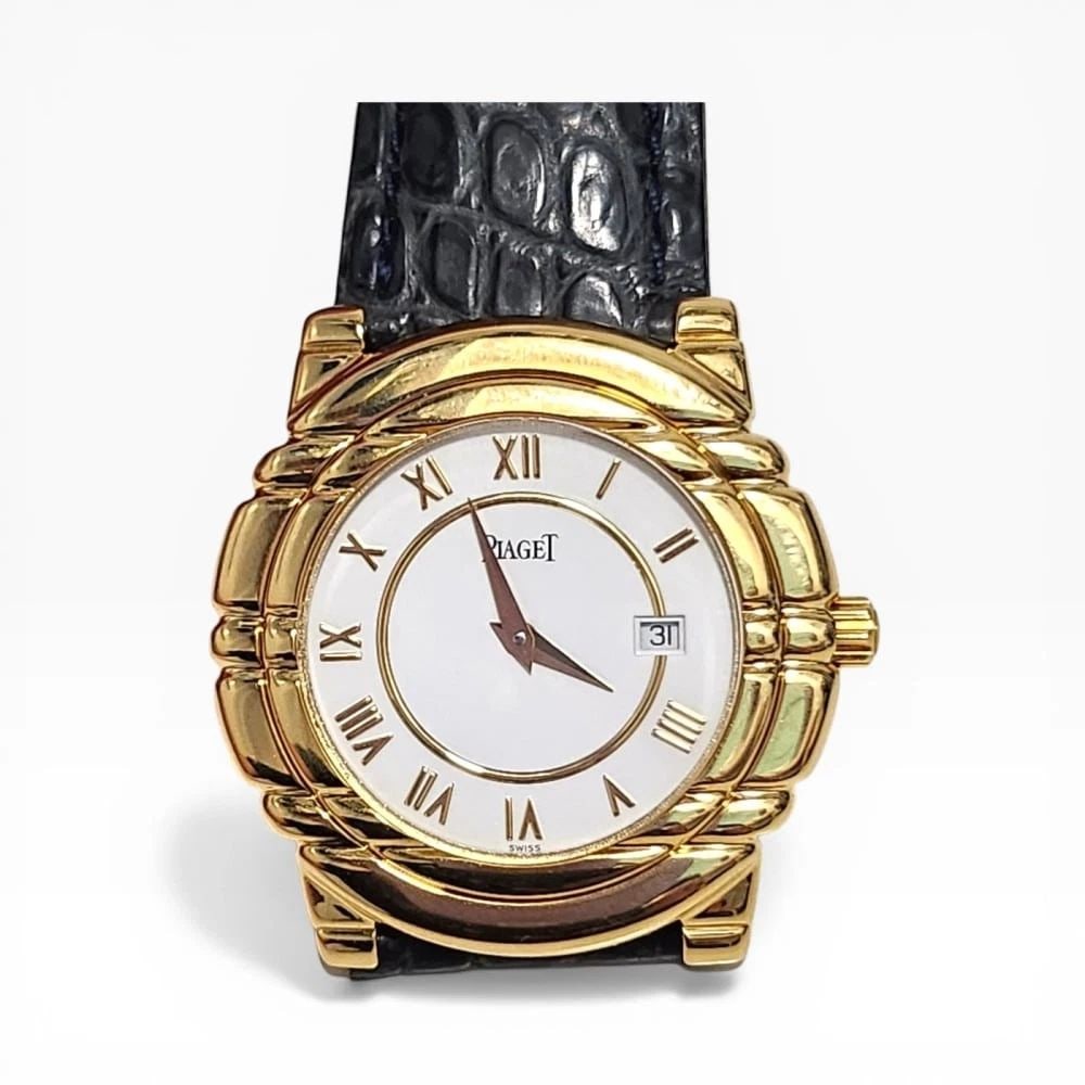 W/Papers Piaget Tanagra 35 mm 18K Yellow Gold Leather Watch 17241 (1 of 2)
