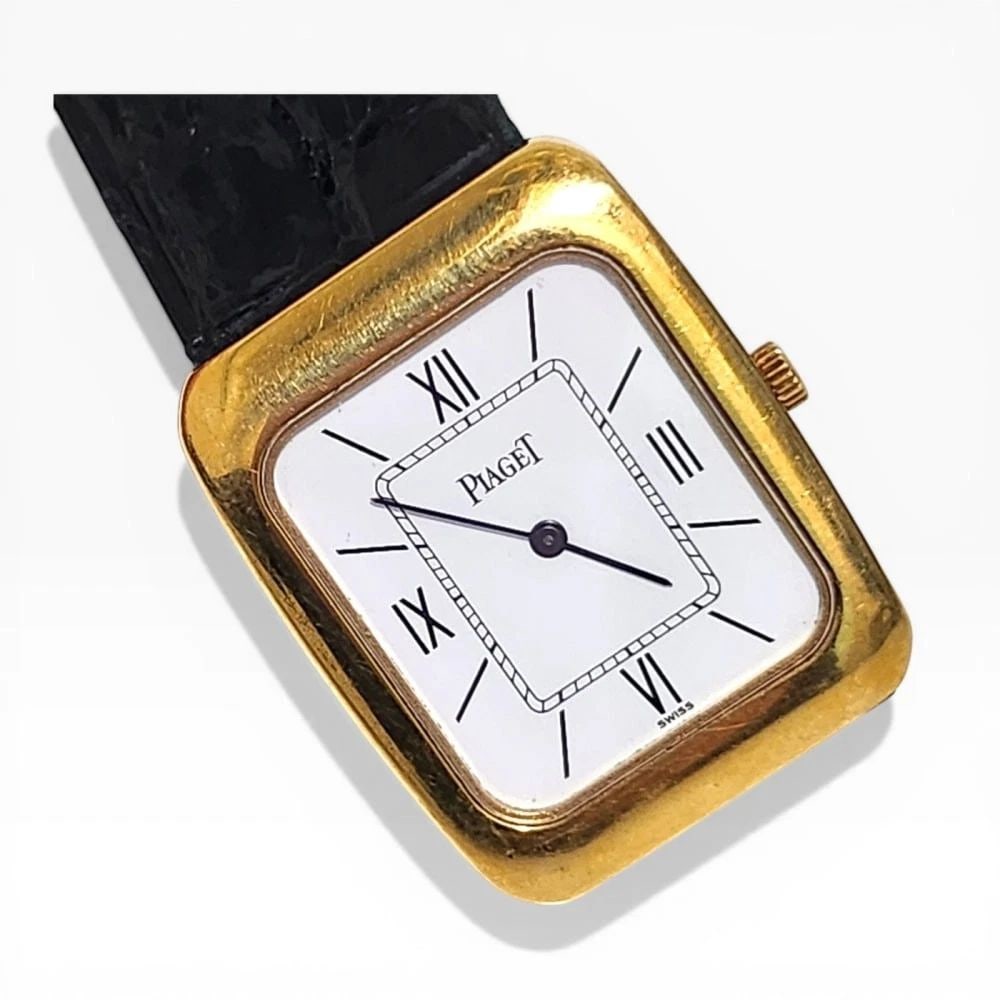 Piaget Classic 24 x 30 mm 18K Yellow Gold Leather Quartz Watch 86660 (1 of 2)