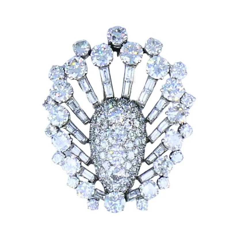 VINTAGE 1950S PLATINUM DIAMOND PEACOCK BROOCH CLIP OLD EUROPEAN BAGUETTE CUT: VINTAGE 1950S PLATINUM DIAMOND PEACOCK BROOCH CLIP OLD EUROPEAN BAGUETTE CUT VK JTOOO Vintage Diamond Platinum Peacock Clip Brooch A stunning vintage platinum diamond peacock clip brooch, circa 1950s.