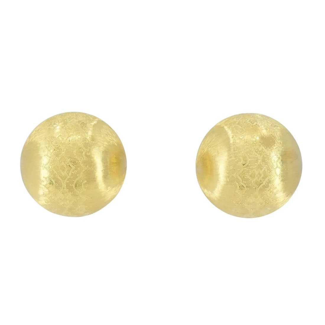VINTAGE BUCCELLATI 18K GOLD BALL EARRINGS: VINTAGE BUCCELLATI 18K GOLD BALL EARRINGS These exquisite Buccellati 18K yellow gold dome earrings embody the Italian maison’s signature artistry and devotion to hand craftsmanship. Each earring fea