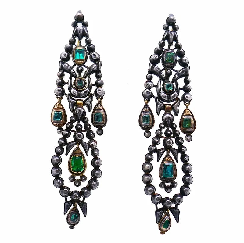 ANTIQUE IBERIAN 14K GOLD CHANDELIER EARRINGS SILVER TOPPED ESTATE JEWELRY: ANTIQUE IBERIAN 14K GOLD CHANDELIER EARRINGS SILVER TOPPED ESTATE JEWELRY Antique Iberian 14k karat Yellow Gold Silver Earrings Dramatic chandelier earrings created in the 1800s. They are made of 14 k