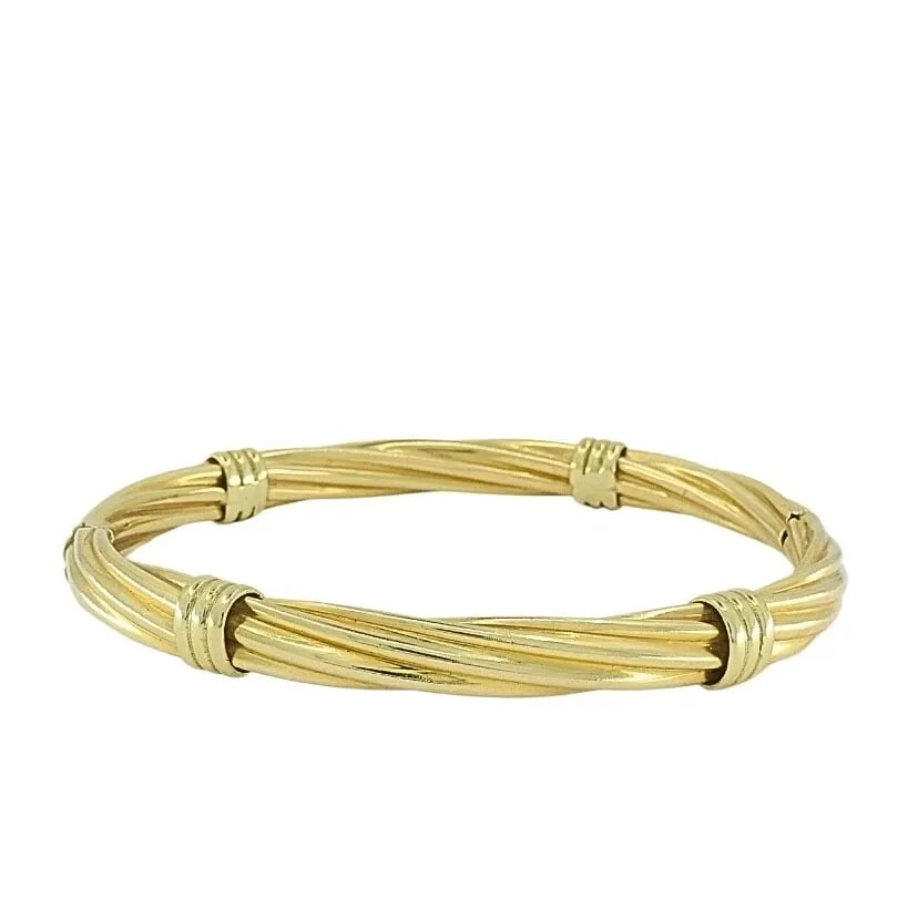 BALESTRA GOLD BRACELET 14K VINTAGE JEWELRY: BALESTRA GOLD BRACELET 14K VINTAGE JEWELRY DESIGNER: Balestra CIRCA: Late 20th Century MATERIALS: 14k Gold WEIGHT: 19 Grams MEASUREMENTS: Inner circumference 7” x 1/4" HALLMARKS: 585, Italy ITEM