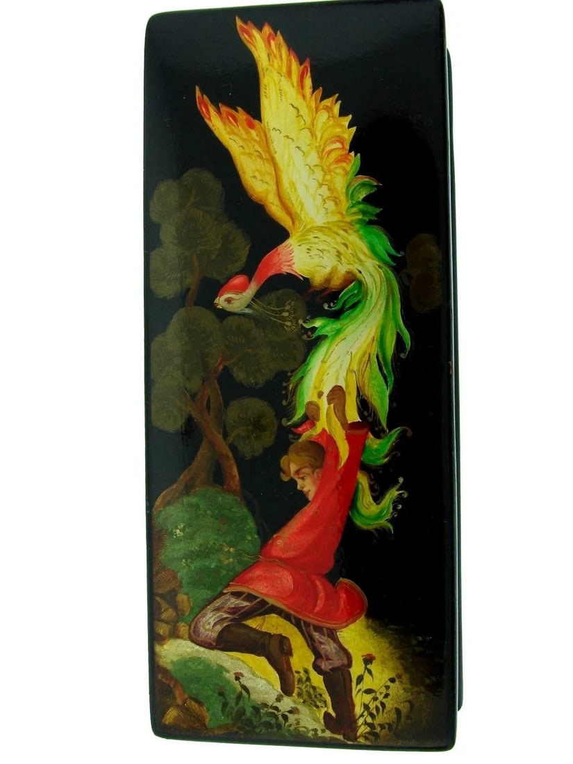 VINTAGE HANDPAINTED RUSSIAN MADE IN USSR WOODEN DECORATIVE BOX: VINTAGE HANDPAINTED RUSSIAN MADE IN USSR WOODEN DECORATIVE BOX VINTAGE HANDPAINTED RUSSIAN MADE IN USSR WOODEN DECORATIVE BOX RUSSIAN HAND PAINTED WOODEN BOX BY TURCHIN VINTAGE SIGNED ORIGINAL MADE IN