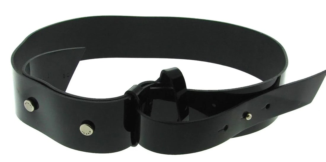 MARNI MADE IN ITALY BLACK PATENT WIDE BELT SIZE 80 STAMPED ORIGINAL AUTHENTIC (1 of 2)