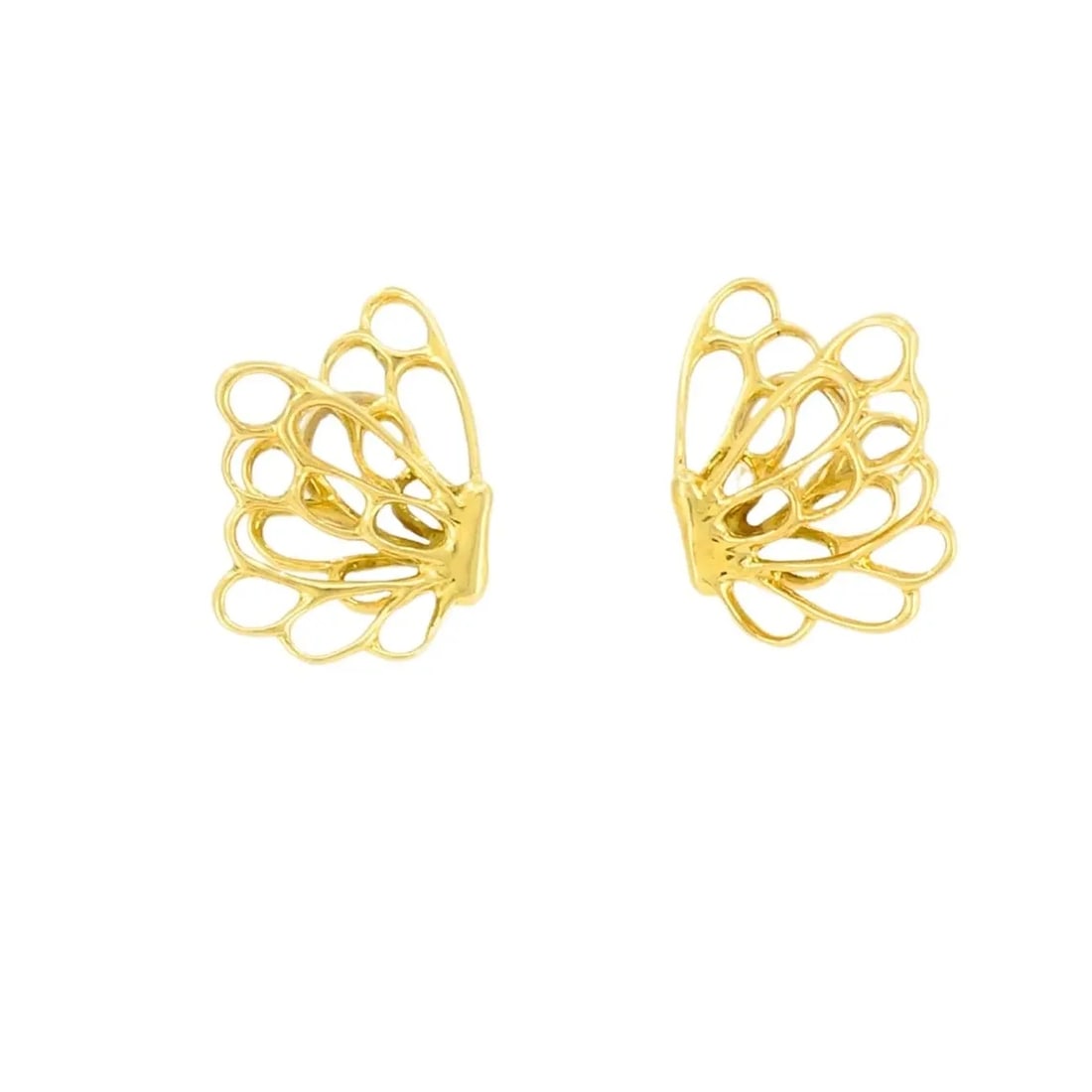 ANGELA CUMMINGS 18K GOLD BUTTERFLY EARRINGS VINTAGE DESIGNER JEWELRY: ANGELA CUMMINGS 18K GOLD BUTTERFLY EARRINGS VINTAGE DESIGNER JEWELRY These vintage 18k gold butterfly earrings by Angela Cummings highlight the designer’s signature style of organic shapes and fluid