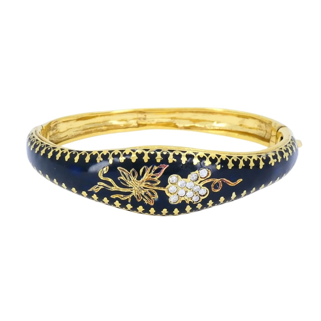 VICTORIAN 14K ENAMEL DIAMOND GRAPE MOTIF HINGE BRACELET: VICTORIAN 14K ENAMEL DIAMOND GRAPE MOTIF HINGE BRACELET KL JGOO This Victorian hinged bracelet is crafted in 14k yellow gold and features a detailed enamel and diamond design centered around a grape v