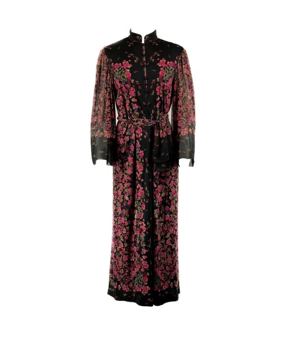 VINTAGE LEONARD BLACK AND PINK FLORAL MAXI DRESS W/ BELT: VINTAGE LEONARD BLACK AND PINK FLORAL MAXI DRESS W/ BELT VINTAGE LEONARD BLACK AND PINK FLORAL MAXI DRESS W/ BELT Six black and purple buttons down front closure Collar measures 2 inches high Belt mea