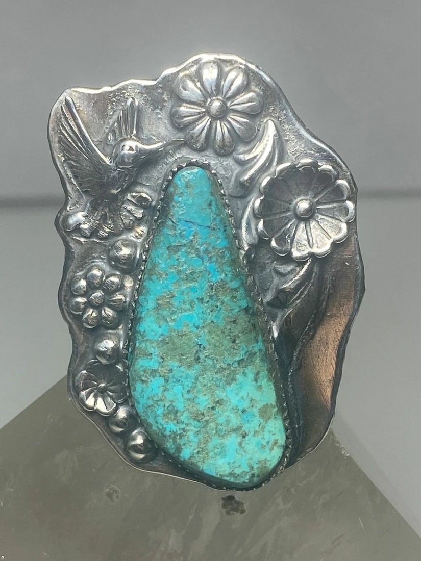 EAGLE ? RING TURQUOISE BIRD HUMMINGBIRD? SQUASH BLOSSOM FLOWER SOUTHWEST STERLIN: EAGLE ? RING TURQUOISE BIRD HUMMINGBIRD? SQUASH BLOSSOM FLOWER SOUTHWEST STERLIN Eagle ? ring turquoise bird hummingbird? squash blossom flowers southwest sterling silver Size 10 slightly adjustable B