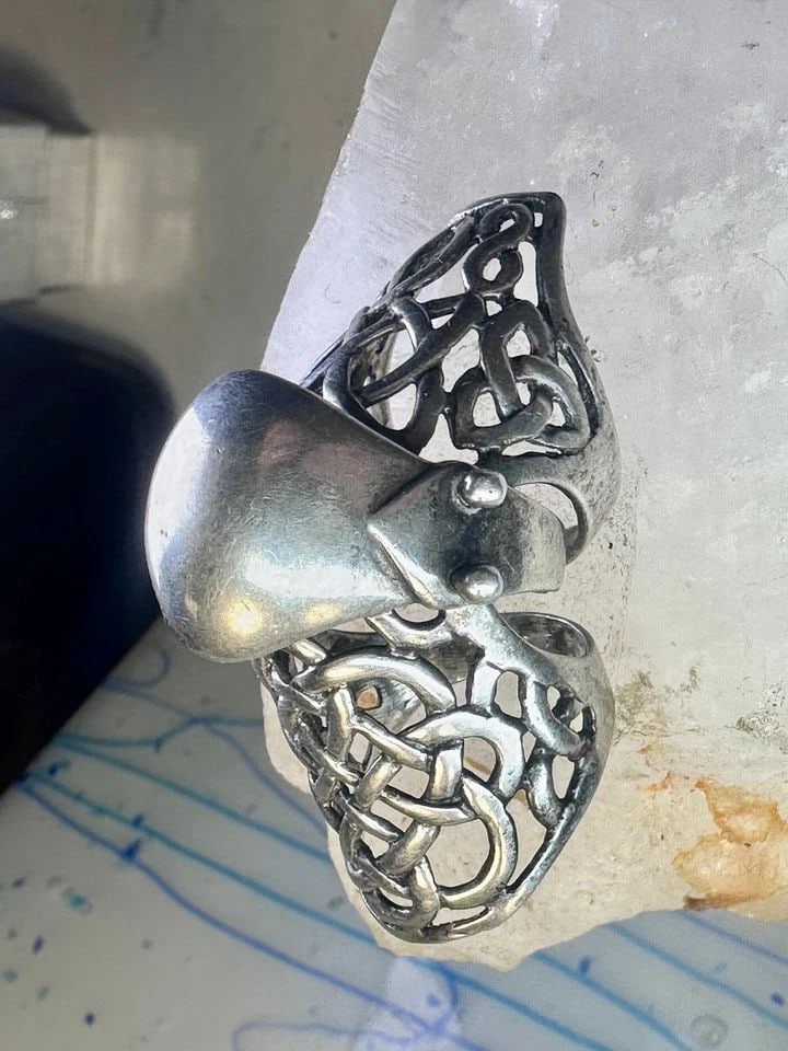 ARMOR RING SIZE 9 RENAISSANCE MEDIEVAL MOVING FULL FINGER BAND STERLING SILVER W: ARMOR RING SIZE 9 RENAISSANCE MEDIEVAL MOVING FULL FINGER BAND STERLING SILVER W Armor ring size 9 Renaissance Medieval moving full finger band Sterling silver women men Size 9.2. 9.5 9 size of the th