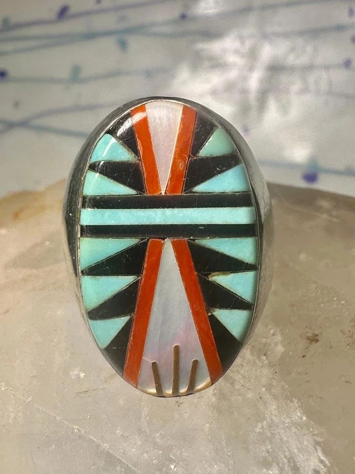 ZUNI RING TURQUOISE CORAL MOP ONYX SIZE 9.75 STERLING SILVER WOMEN MEN: ZUNI RING TURQUOISE CORAL MOP ONYX SIZE 9.75 STERLING SILVER WOMEN MEN Zuni ring turquoise coral MOP onyx size 9.75 sterling silver women men Size 9.75 Between a size 9.75 and a size 10 Weight 18.8g L