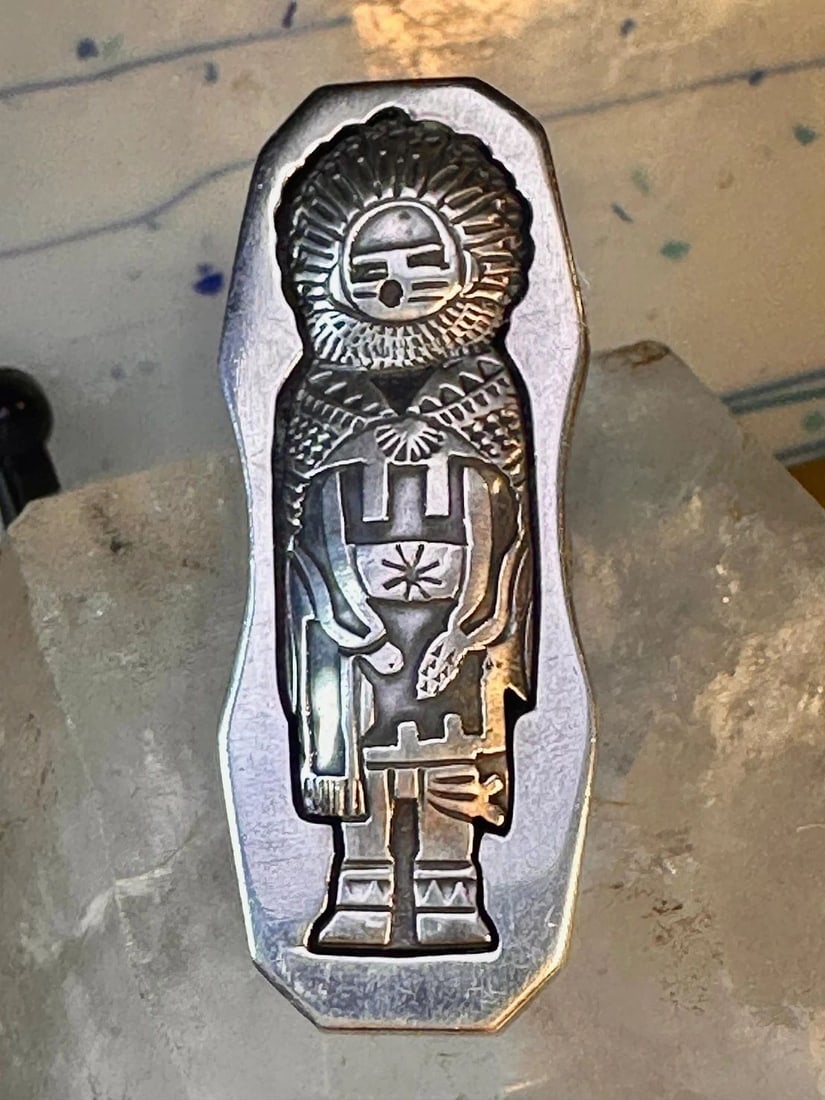 KACHINA RING NAVAJO HYSON CRAIG IHMSS VINTAGE BAND STERLING SILVER SIZE 6.75 WOM: KACHINA RING NAVAJO HYSON CRAIG IHMSS VINTAGE BAND STERLING SILVER SIZE 6.75 WOM Kachina ring Navajo Hyson Craig IHMSS vintage band sterling silver size 6.75 women men IHMSS is an abbreviation for Ind