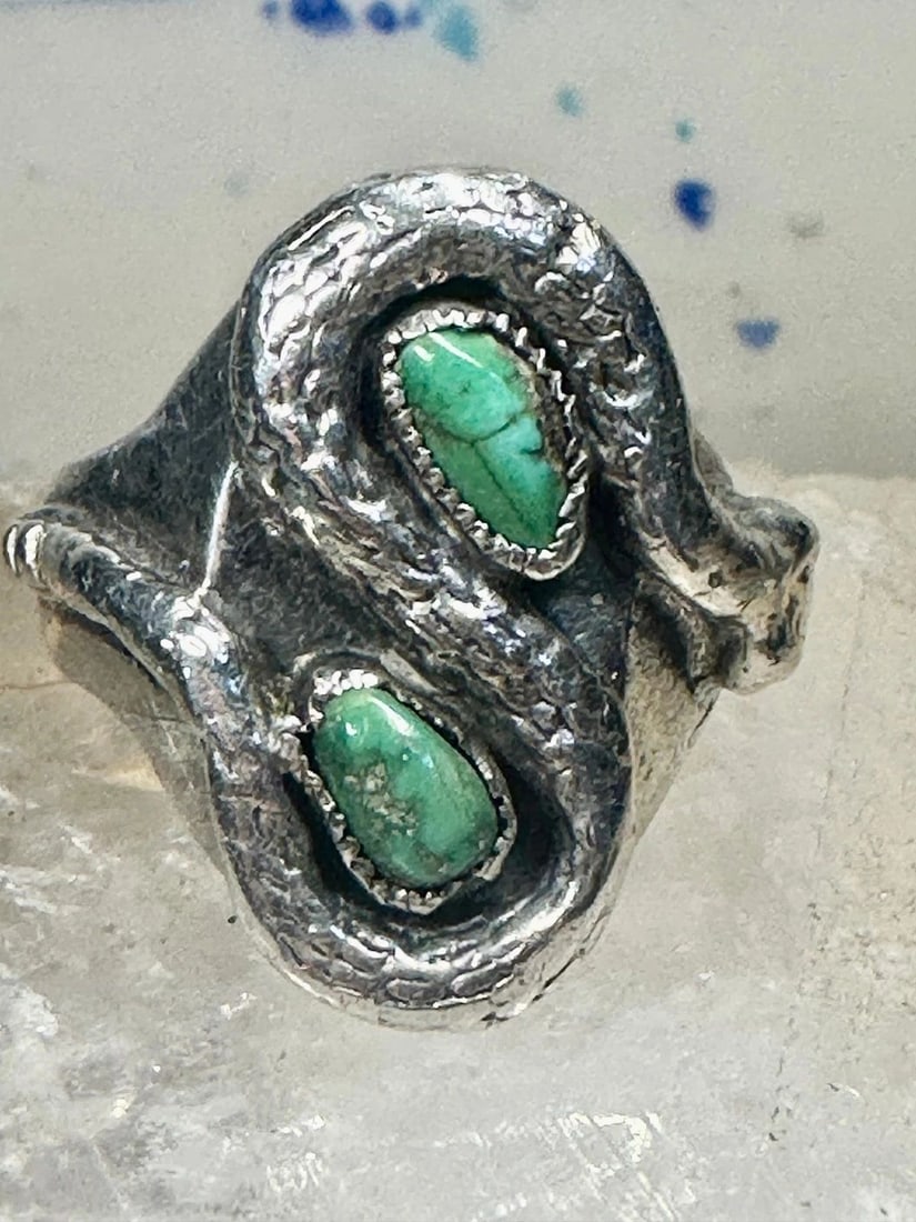 SNAKE RING SIZE 10 NAVAJO TURQUOISE BAND STERLING SILVER BAND WOMEN MEN: SNAKE RING SIZE 10 NAVAJO TURQUOISE BAND STERLING SILVER BAND WOMEN MEN Snake ring size 10 Navajo turquoise band sterling silver band women men AS IS - See Photo of the crack in side of the band- Stil