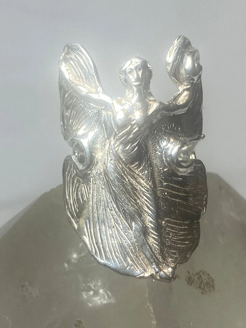 WINGS LADY RING ART DECO INFLUENCES BAND STERLING SILVER WOMEN GIRLS: WINGS LADY RING ART DECO INFLUENCES BAND STERLING SILVER WOMEN GIRLS Wings Lady ring Art Deco influences band sterling silver women girls Size 8 Weight 7.7g Widest part. 1 3/8" Thinnest part 3/16"